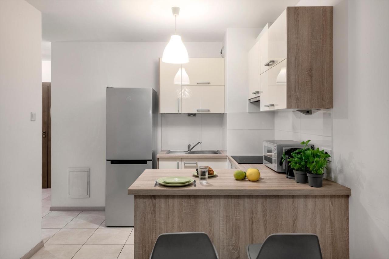 Waw Manhattan Apartment